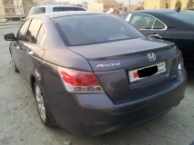 للبيع هوندا Accord 2008