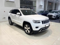 للبيع جيب Grand Cherokee 2015