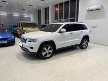 للبيع جيب Grand Cherokee 2015