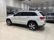 للبيع جيب Grand Cherokee 2015