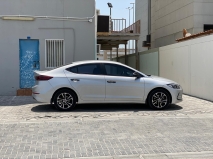 للبيع هونداي Elantra 2017