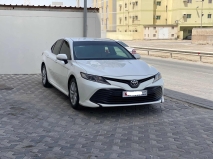 للبيع تويوتا camry 2018