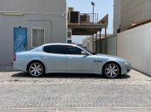 للبيع ميزراتي Quattroporte 2010