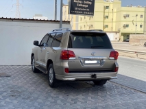 للبيع تويوتا Land Cruiser  2015