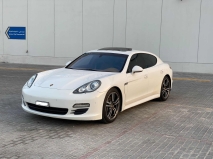 للبيع بورش Panamera 2012