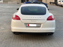 للبيع بورش Panamera 2012