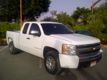 للبيع شفروليت Silverado 2008