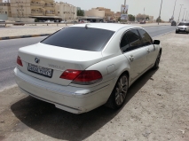 للبيع بي ام دبليو 750 2006