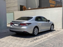 للبيع تويوتا camry 2022