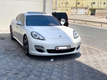 للبيع بورش Panamera 2012