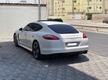 للبيع بورش Panamera 2012