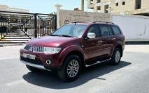 للبيع متسوبيشي Pajero 2016