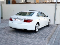 للبيع لكزس LS 2008