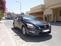 للبيع نيسان Altima 2014