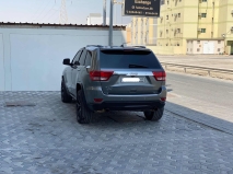 للبيع جيب Grand Cherokee 2013