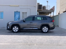 للبيع تويوتا RAV4 2021