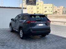 للبيع تويوتا RAV4 2021