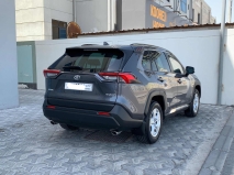 للبيع تويوتا RAV4 2021