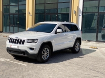 للبيع جيب Grand Cherokee 2015