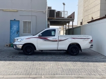 للبيع تويوتا Hilux 2023