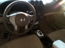 للبيع نيسان Altima 2010