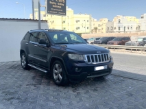 للبيع جيب Grand Cherokee 2013