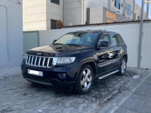 للبيع جيب Grand Cherokee 2013