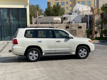 للبيع تويوتا Land Cruiser  2014