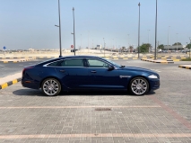 للبيع جاكور XJ 2013