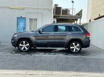 للبيع جيب Grand Cherokee 2015