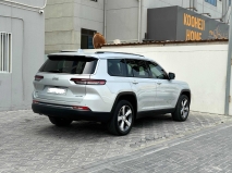 للبيع جيب Grand Cherokee 2022