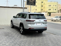 للبيع جيب Grand Cherokee 2022