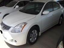 للبيع نيسان Altima 2011