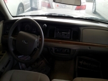 للبيع فورد Crown Victoria 2011