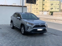 للبيع تويوتا RAV4 2020