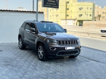 للبيع جيب Grand Cherokee 2020