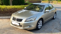 للبيع هوندا Accord 2008