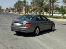 للبيع مرسيديس C class 2011