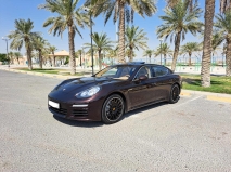 للبيع بورش Panamera 2014