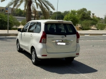 للبيع تويوتا Avanza 2015