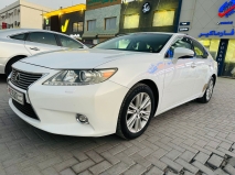 للبيع لكزس ES 2015
