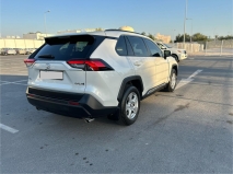 للبيع تويوتا RAV4 2020