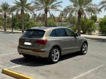 للبيع أودي Q5 2009