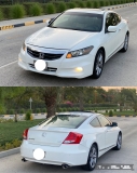 للبيع هوندا Accord 2012