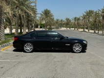 للبيع بي ام دبليو 7 Series 2010