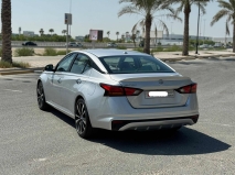 للبيع نيسان Altima 2020