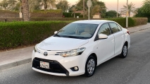 للبيع تويوتا Yaris 2014