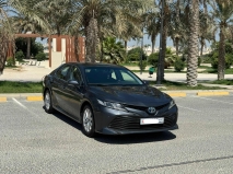 للبيع تويوتا camry 2020