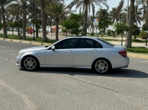 للبيع مرسيديس C class 2010