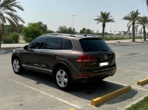 للبيع فولكس واجن touareg 2014